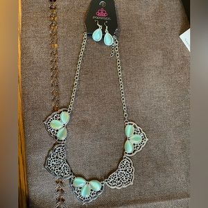 Necklace & earrings